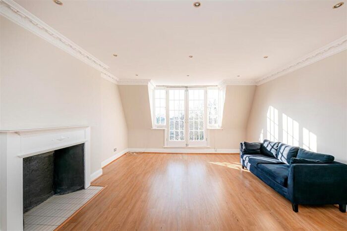 2 Bedroom Flat To Rent In Hamilton Terrace, St John's Wood, NW8