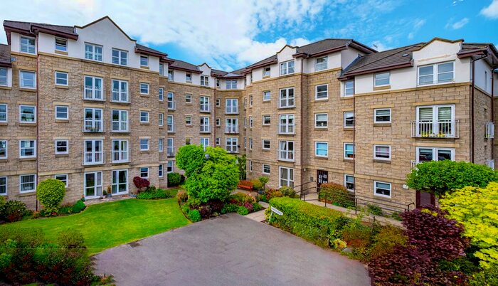 1 Bedroom Town House For Sale In Johnstone Drive, Rutherglen, Glasgow, G73