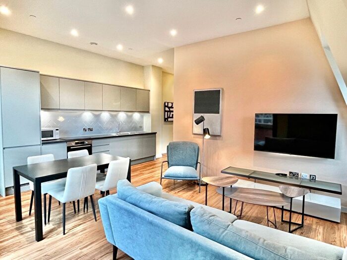 2 Bedroom Flat To Rent In Albion Place, Leeds, LS1