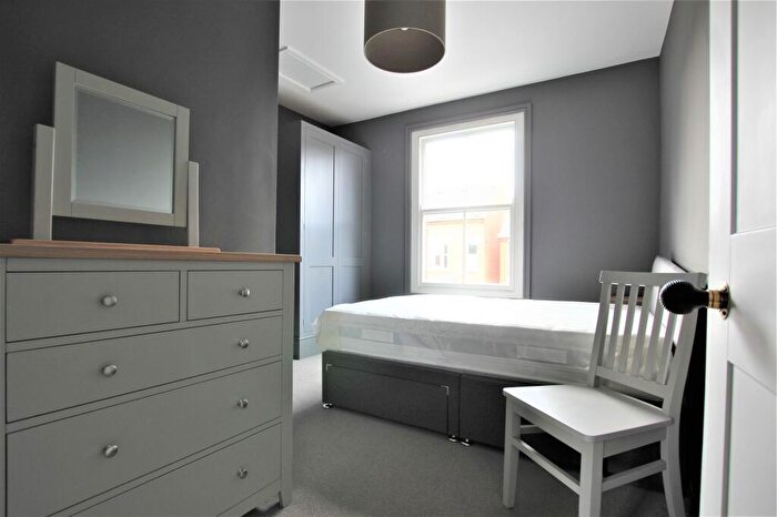 8 Bedroom Detached House To Rent In Henry Road, Gloucester, GL1