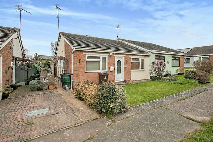 3 Bedroom Bungalow To Rent In Chase Lane, Harwich, CO12
