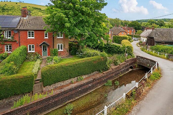 4 Bedroom Cottage For Sale In East Meon, Petersfield, GU32
