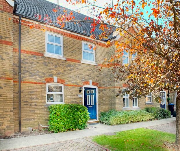 2 Bedroom Property To Rent In Brushfield Way, Knaphill, Woking GU21