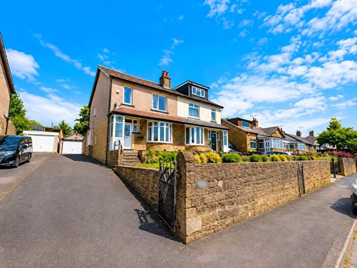 3 Bedroom Semi Detached House To Rent In Bradford Road, Riddlesden, Keighley, BD20