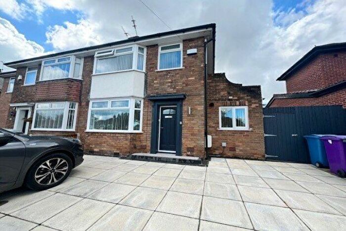 3 Bedroom Semi-Detached House To Rent In Bentham Drive, Liverpool, L16