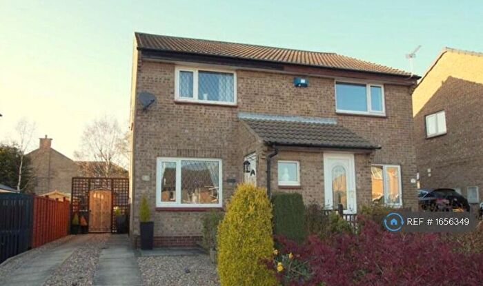 2 Bedroom Semi-Detached House To Rent In Acorn Drive, Leeds, LS14