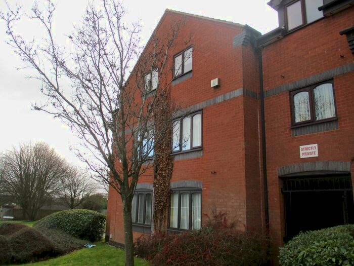 1 Bedroom Flat To Rent In Belt Road, Cannock, WS12