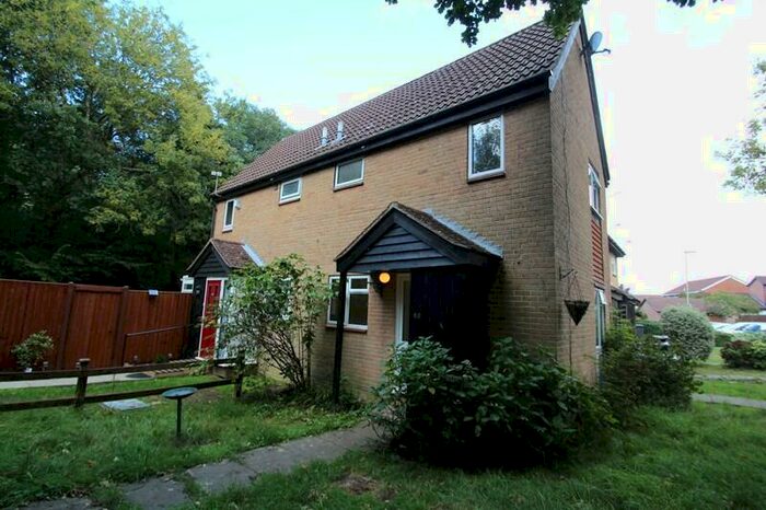 1 Bedroom End Of Terrace House To Rent In Aintree Drive, Waterlooville, Hampshire, PO7