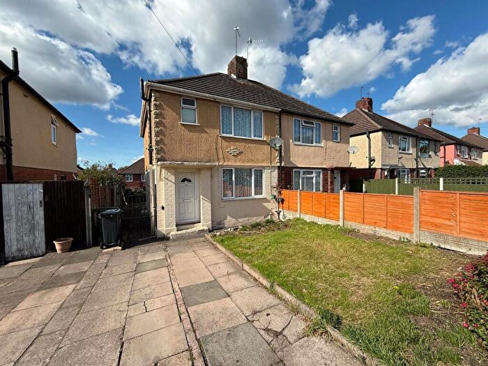3 Bedroom Semi-Detached House For Sale In Bedcote Place, Stourbridge, DY8