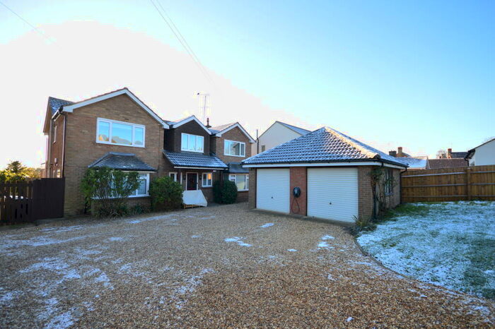 5 Bedroom House To Rent In Ringstead Road, Great Addington, Kettering, NN14