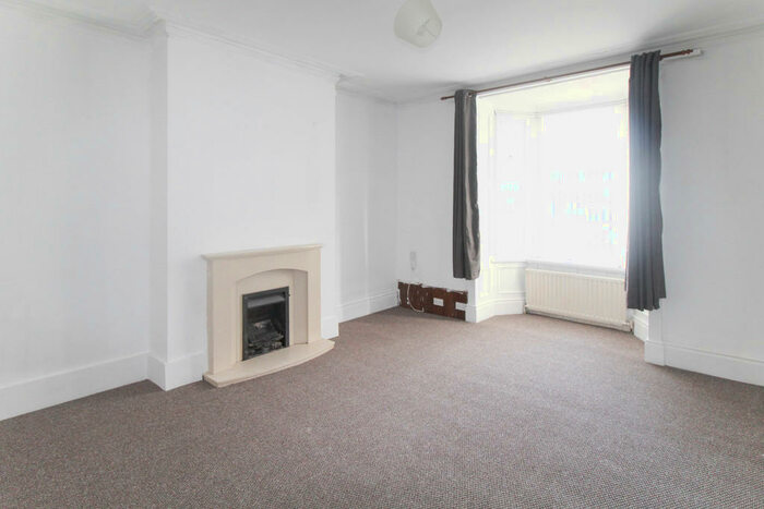 4 Bedroom Terraced House To Rent In Stanhope Road, South Shields, NE33
