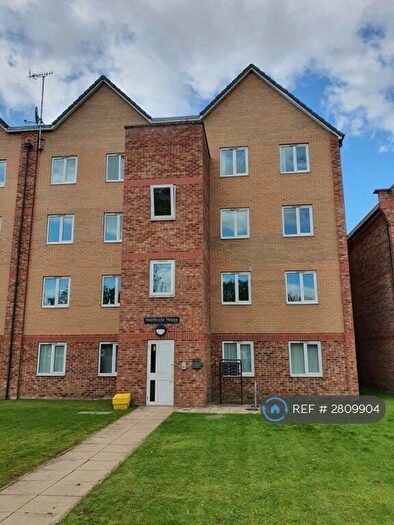 2 Bedroom Flat To Rent In Heathcote House, Chesterfield, S41