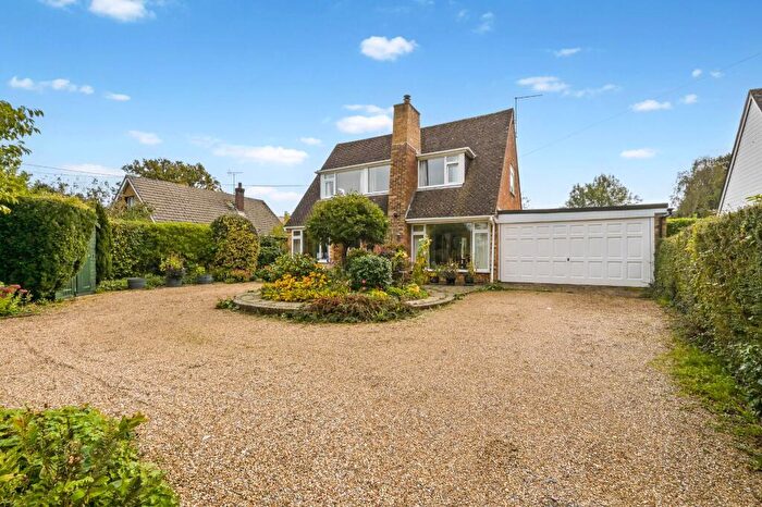4 Bedroom Detached House For Sale In Swanmore, SO32