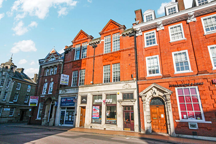 1 Bedroom Apartment To Rent In High Street, Chelmsford, CM1