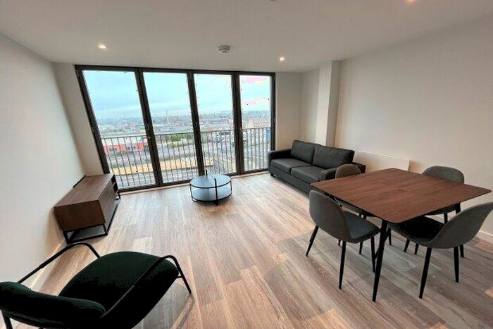 2 Bedroom Flat To Rent In Warwick Street, Birmingham, B12