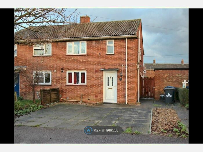 4 Bedroom Semi-Detached House To Rent In Keates Road, Cambridge, CB1