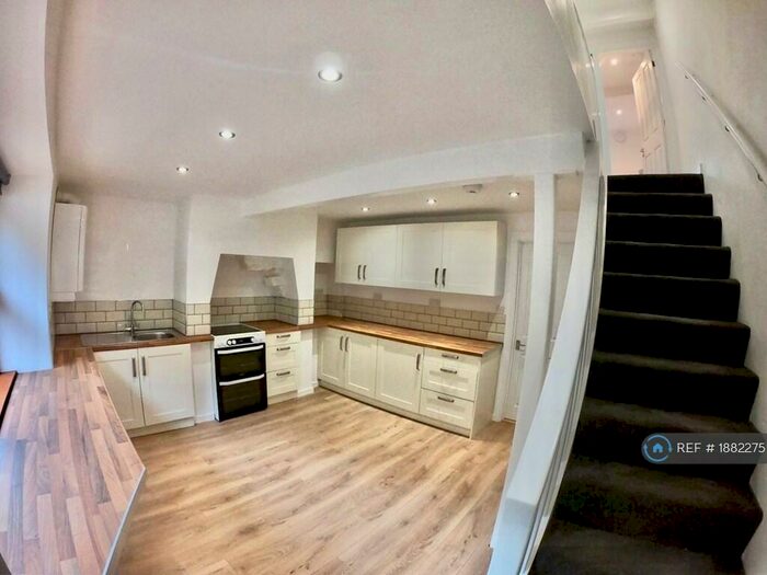 3 Bedroom Terraced House To Rent In Bridge Lanes, Hebden Bridge, HX7