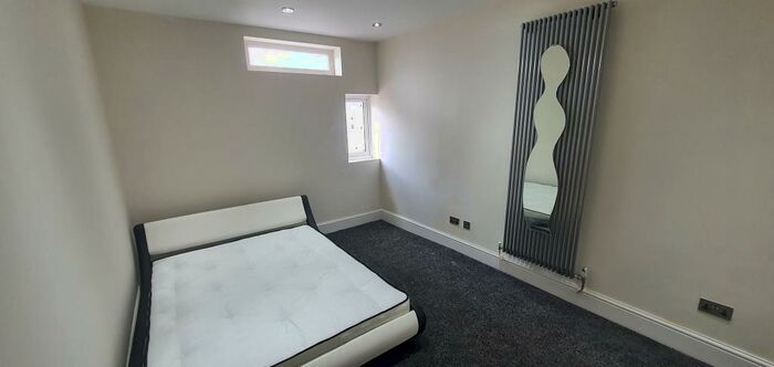 1 Bedroom Flat To Rent In Stratford Road, Sparkbrook, B11