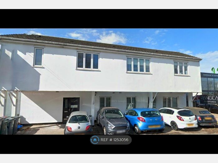 4 Bedroom Flat To Rent In County Road, Ormskirk L39