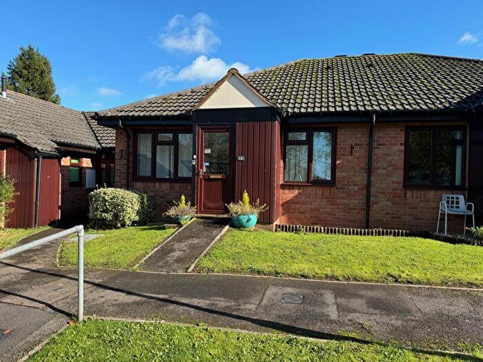 2 Bedroom Retirement Property For Sale In Thornbury, Bristol, BS35