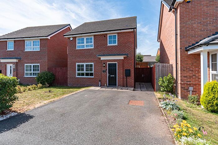 3 Bedroom Detached House For Sale In Nuthatch Close, Winsford, CW7