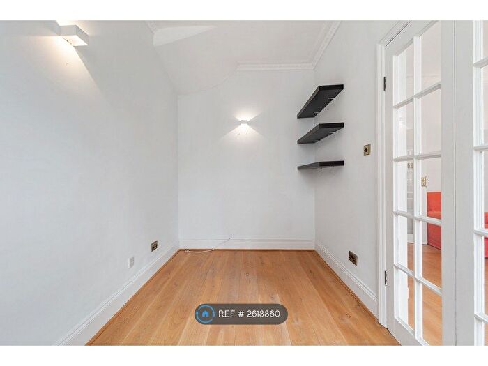 1 Bedroom Flat To Rent In Ennismore Gardens, London, SW7