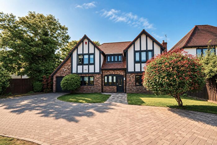 5 Bedroom Detached House For Sale In A Superbly Presented Fabulous Detached Home On Bell Barn Road, Stoke Bishop, BS9