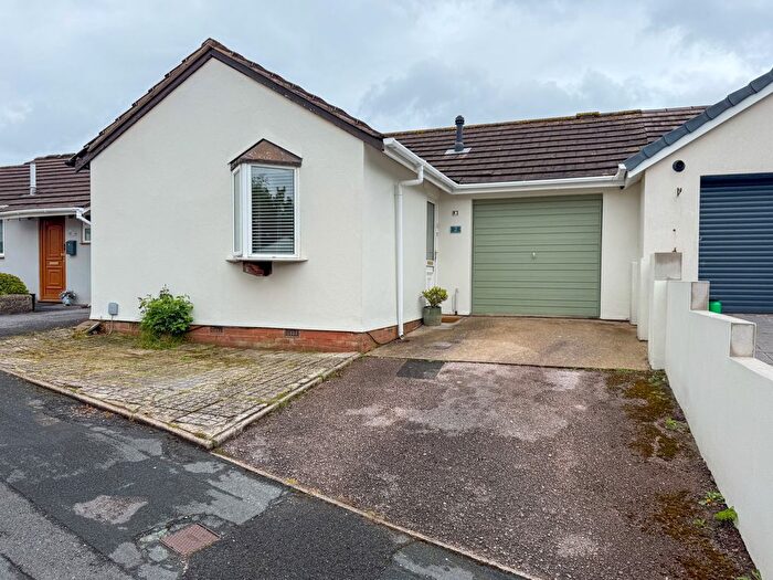 2 Bedroom Terraced House For Sale In Chinkwell Rise, Torquay, TQ2