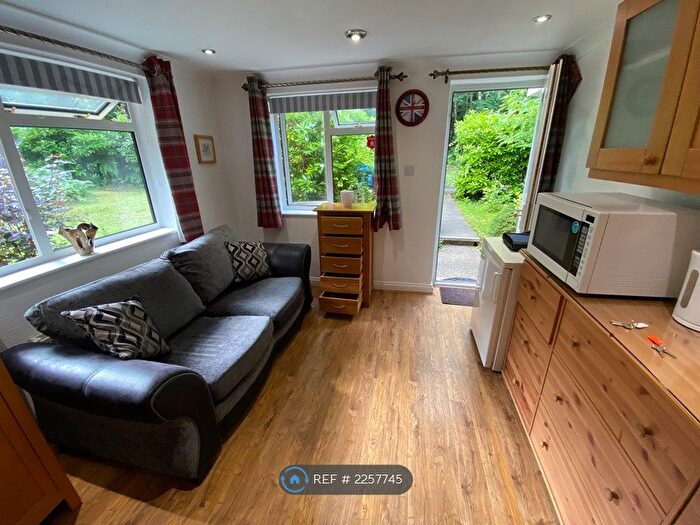 1 Bedroom Semi-Detached House To Rent In Milman Close, Bracknell, RG12