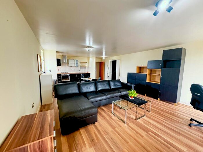 2 Bedroom Apartment To Rent In Erebus Drive, Cumberland House, SE28