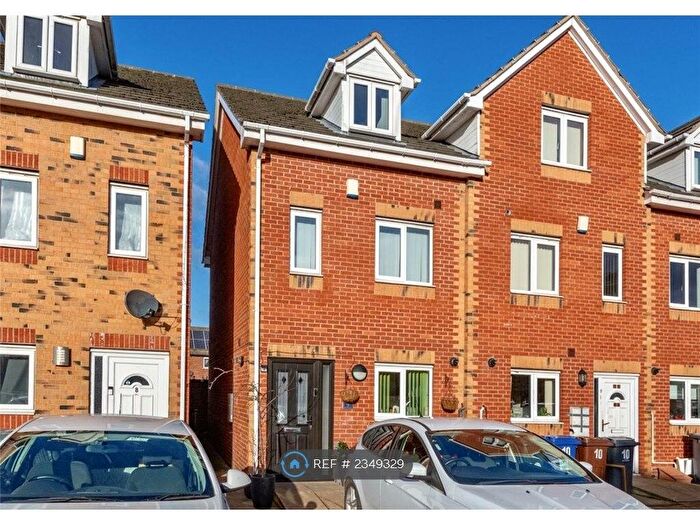 4 Bedroom End Of Terrace House To Rent In Halfway Close, Goldthorpe, Rotherham, S63