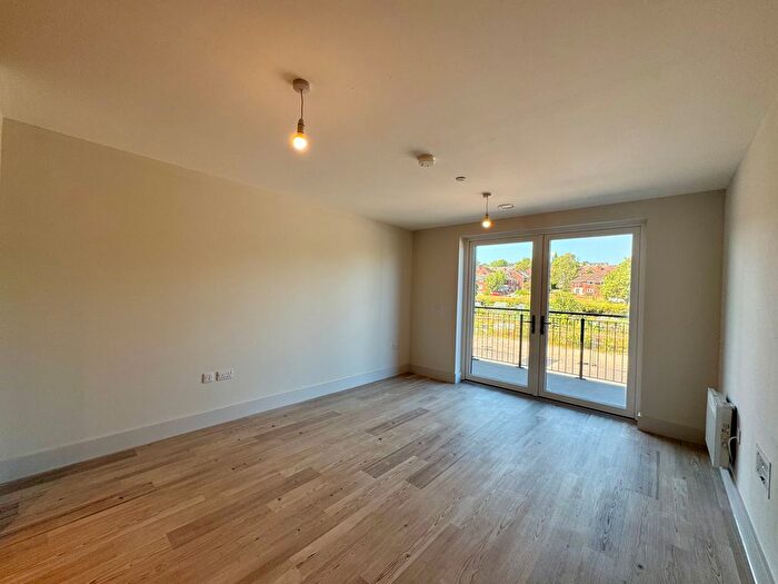 1 Bedroom Flat To Rent In Isca Gardens, Exeter, EX4