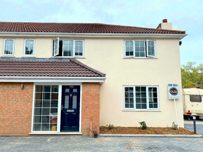 3 Bedroom Semi-Detached House To Rent In Napier Road, Gillingham, ME7