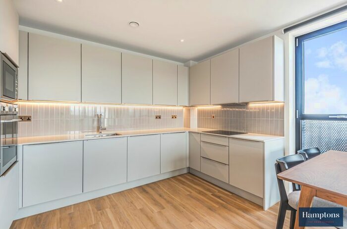 2 Bedroom Flat To Rent In Ten Degrees, George Street, Croydon, CR0