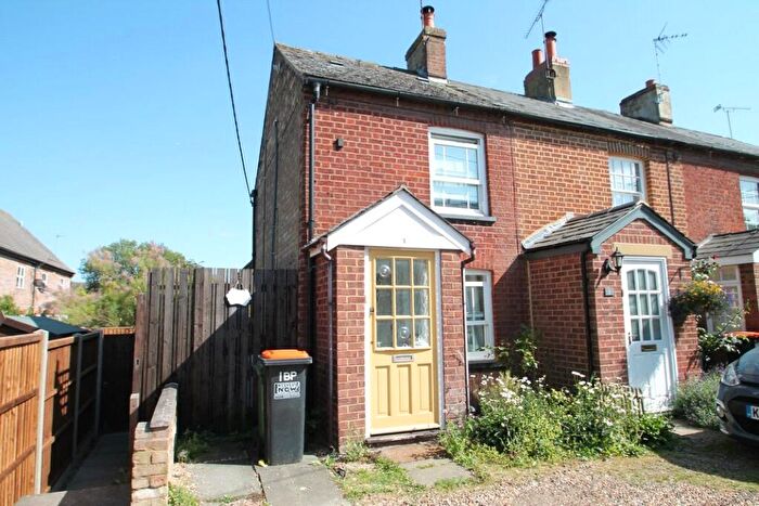 1 Bedroom End Of Terrace House For Sale In Booth Place, Eaton Bray, Bedfordshire, LU6