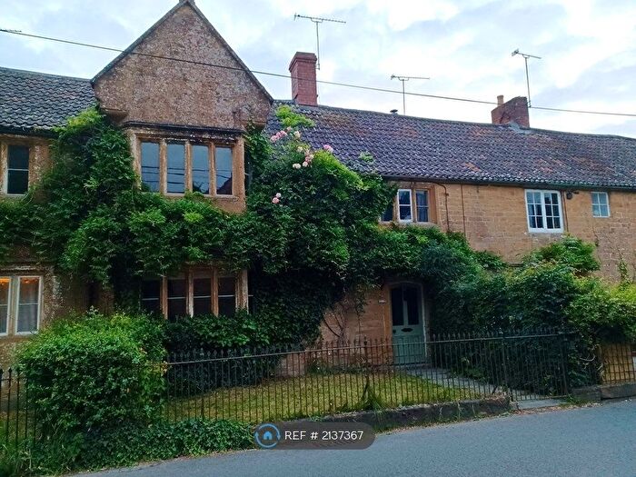 3 Bedroom Terraced House To Rent In Hurst, Martock, TA12