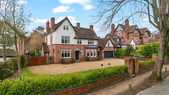 7 Bedroom Detached House For Sale In Hartopp Road, Sutton Coldfield, B74