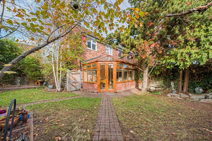 2 Bedroom End Terrace House For Sale In High Point, New Eltham, SE9