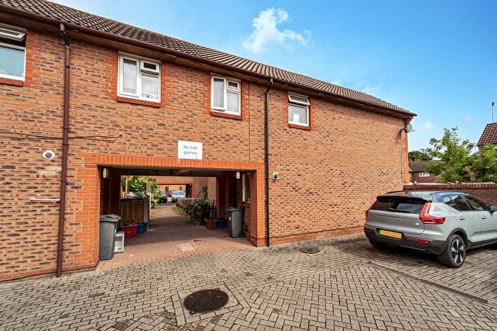 2 Bedroom End Terrace House For Sale In Cramond Court, Bedfont, TW14