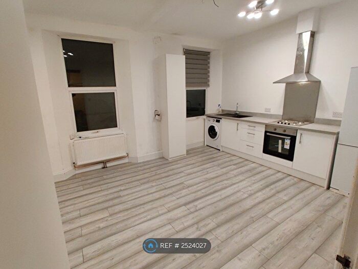 1 Bedroom Flat To Rent In Sydney Street, Plymouth, PL1