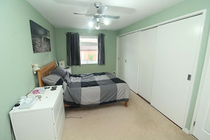 2 Bedroom Terraced House For Sale In Currier Drive, Neath Hill, Milton Keynes, MK14