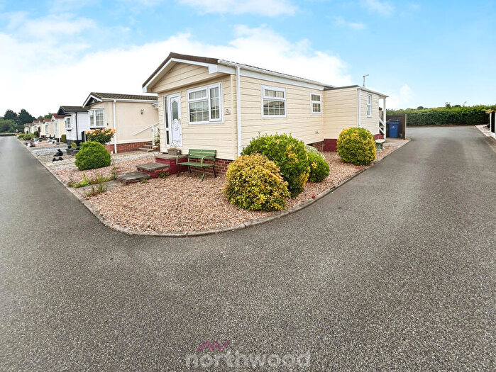 1 Bedroom Park Home For Sale In Redhouse Park, Hatfield Woodhouse, Doncaster, DN7