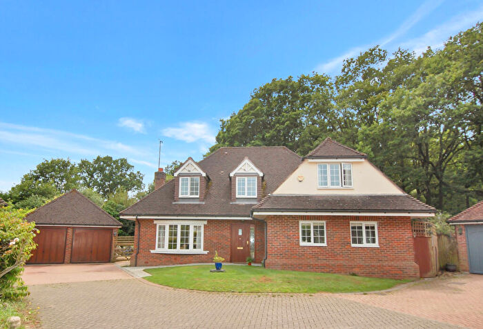 4 Bedroom Detached House For Sale In Ifold, Loxwood, Nr Billingshurst, RH14