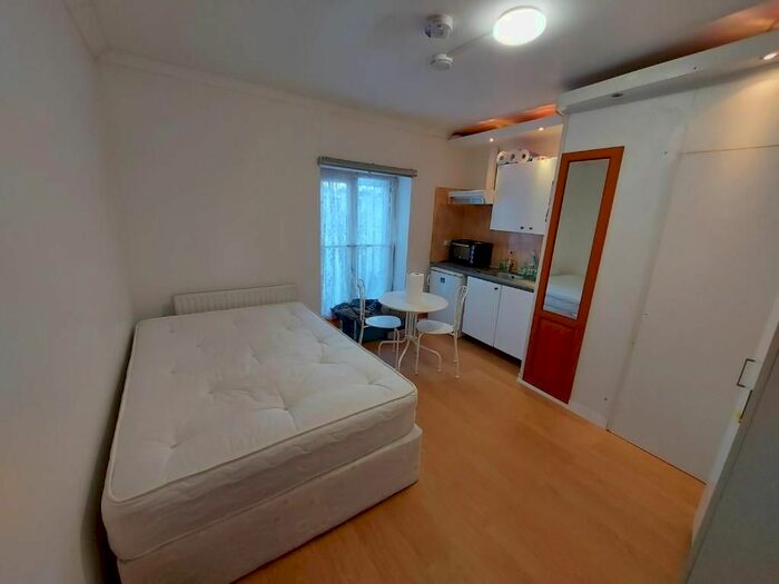 1 Bedroom Studio To Rent In Rectory Road, London, N16