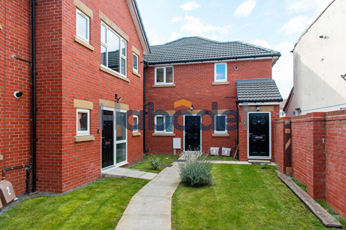 2 Bedroom Flat To Rent In Rawson Road, Seaforth, Liverpool, L21