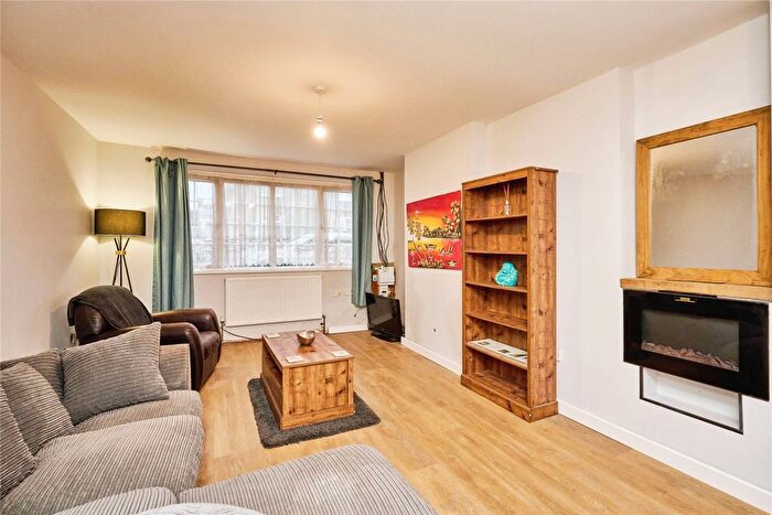 2 Bedroom Semi-Detached House For Sale In Circular Road, Ryde, Isle Of Wight, PO33
