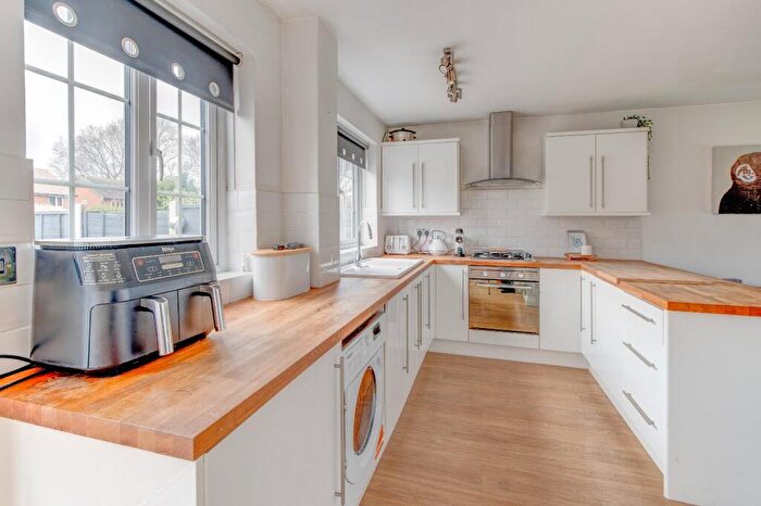 2 Bedroom Semi-Detached House For Sale In Lordswood Close, Webheath, Redditch, B97