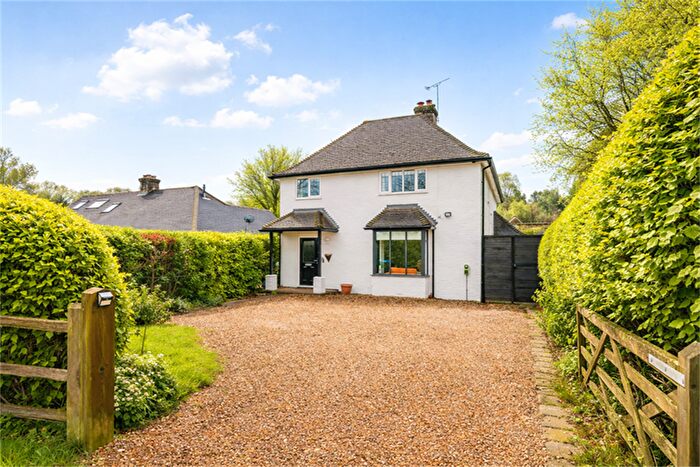 4 Bedroom Detached House For Sale In Pulborough Road, Storrington, West Sussex, RH20