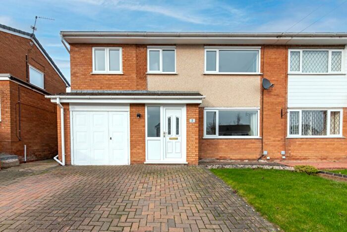 4 Bedroom Semi Detached House For Sale In Eglwys Close, Buckley, CH7
