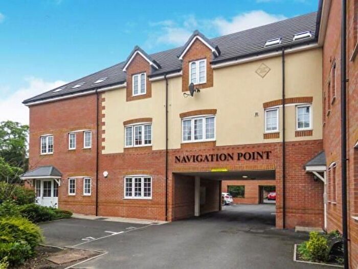 1 Bedroom Flat To Rent In Bescot Road, Walsall, WS2